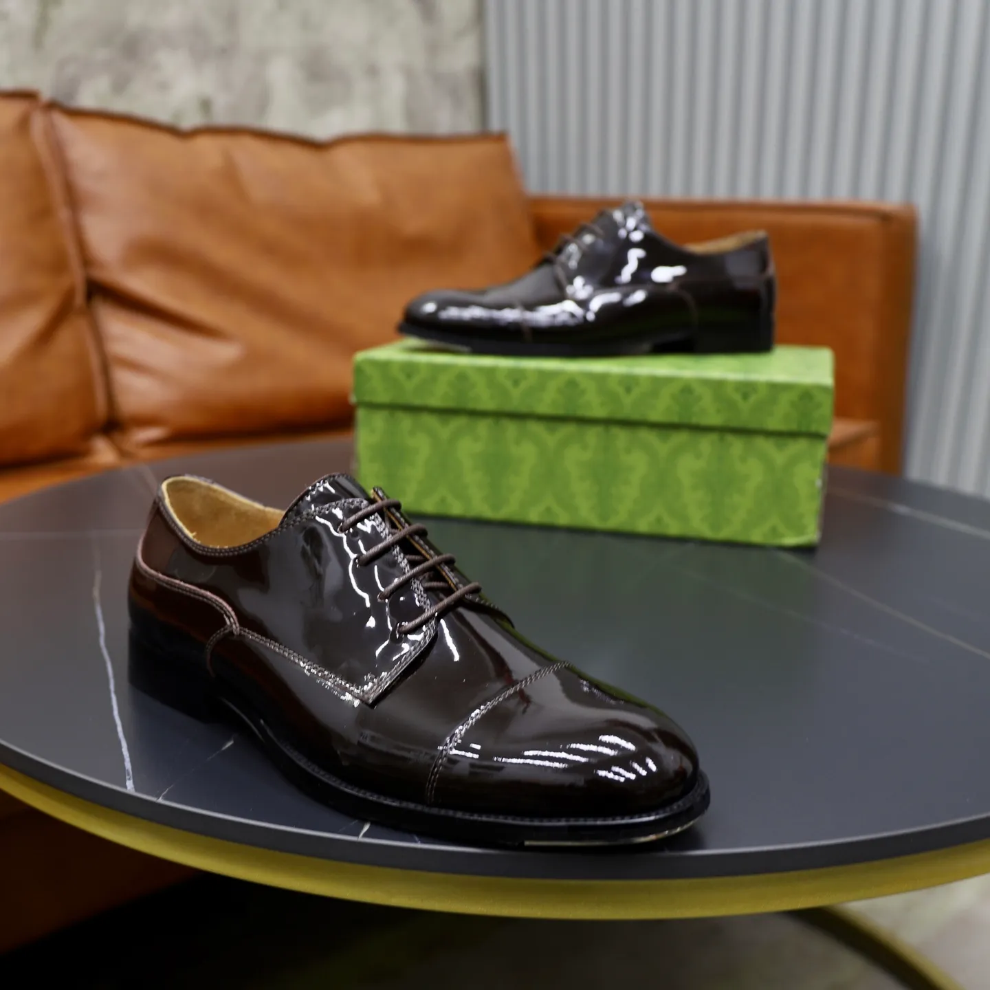 Men's shoes 💰660💰🙅‍♂️🙅‍♂️🙅‍♂️Niuli Brand: Gucci GuCCI Standard code: Men's code 39-44 (45 can be customized) Grade: Same style as the official website Original quality Material: Original cowhide surface Comfortable cowhide lining Original outsole Style category: Men's fashionable casual leather shoes Distinguished big-name luxury elements, top luxury Color: actual picture color